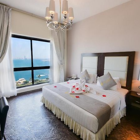 Loumage Hotel & Suites Manama Exteriör bild