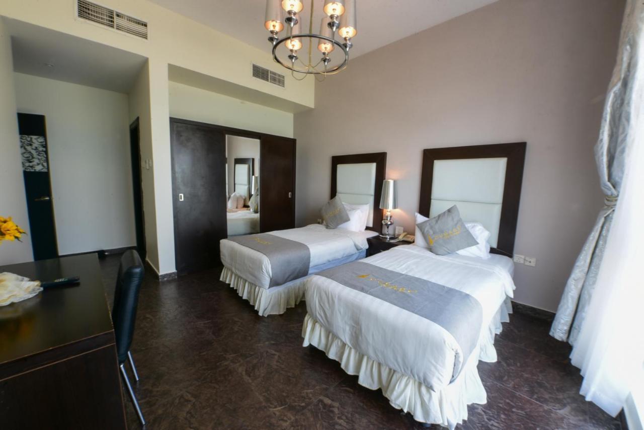 Loumage Hotel & Suites Manama Exteriör bild