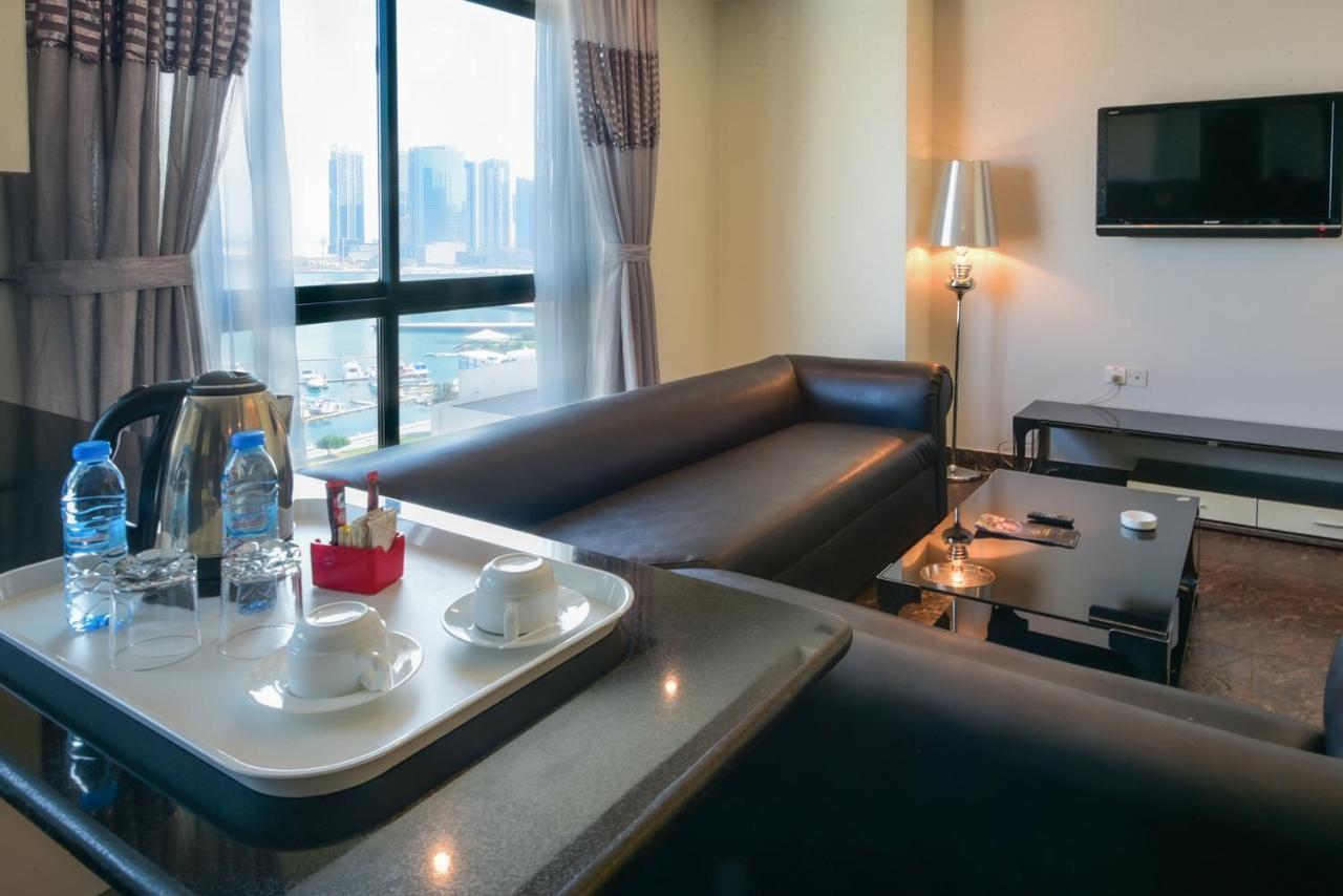 Loumage Hotel & Suites Manama Exteriör bild