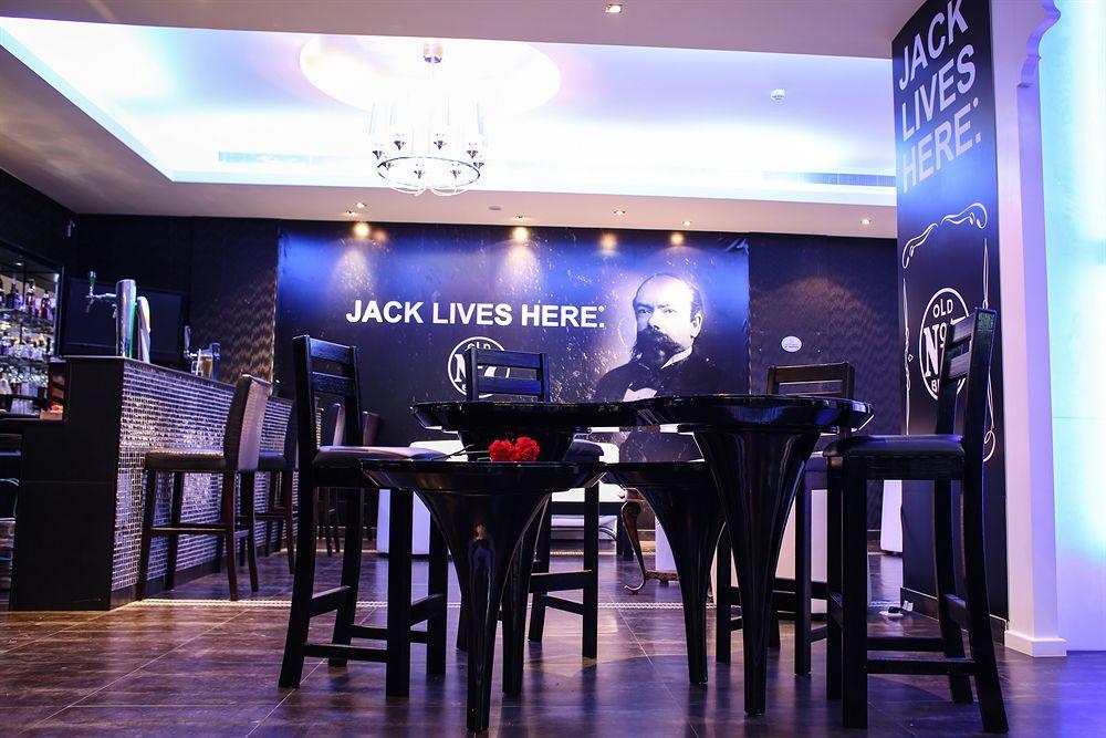 Loumage Hotel & Suites Manama Exteriör bild