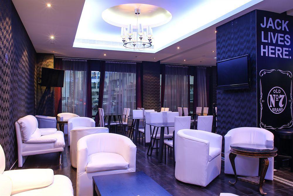 Loumage Hotel & Suites Manama Exteriör bild