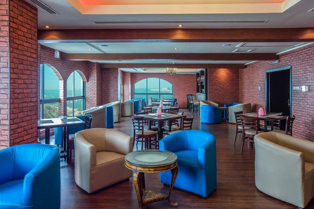 Loumage Hotel & Suites Manama Exteriör bild